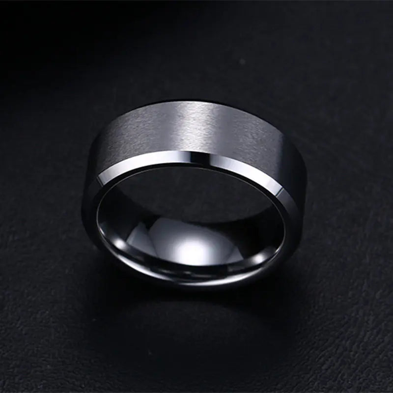 Hõrae Simplicity Ring - Timeless Elegance in a Minimalist Design