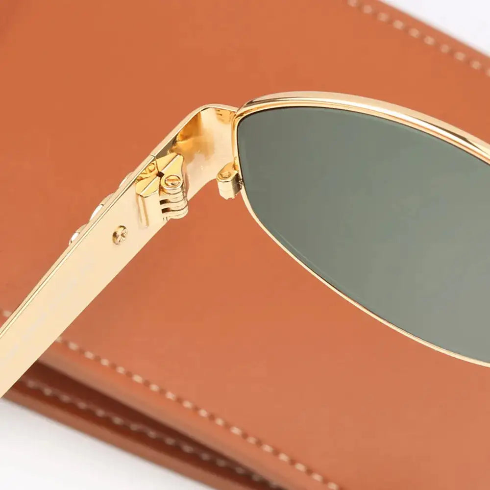 õrae Ivy Sunglasses Hõrae Ivy Sunglasses - Timeless Elegance in Eyewea