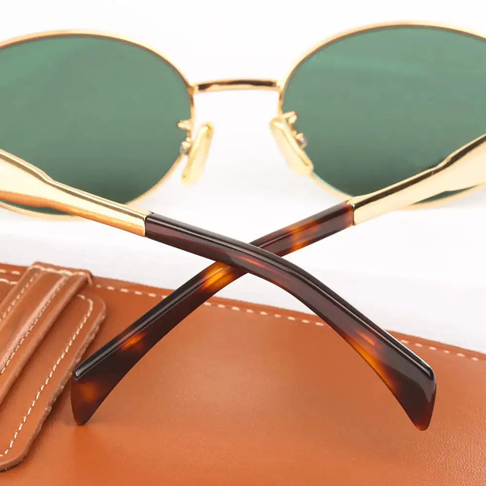 õrae Ivy Sunglasses Hõrae Ivy Sunglasses - Timeless Elegance in Eyewea