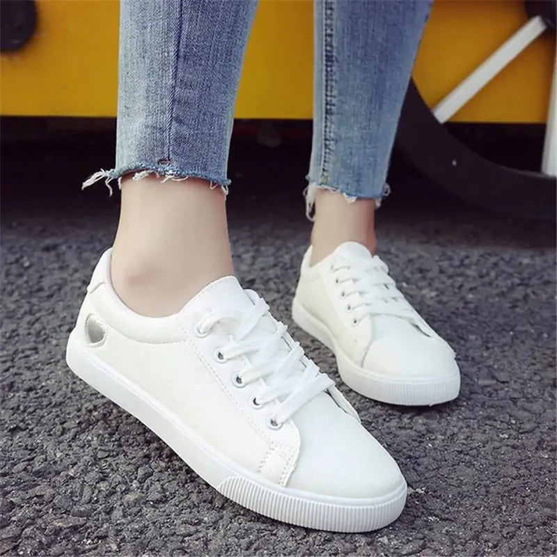 Heart Charm White Skate Sneakers